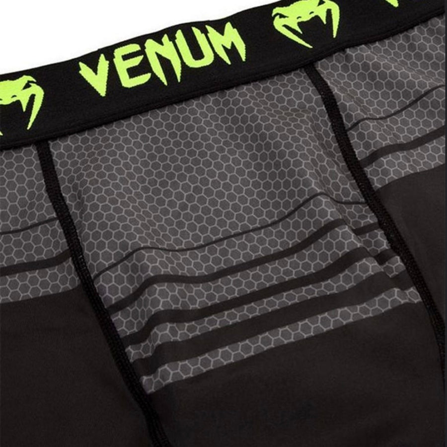 Venum professional Nogi MMA short | מכנס ונום נוגי קצר ירוק